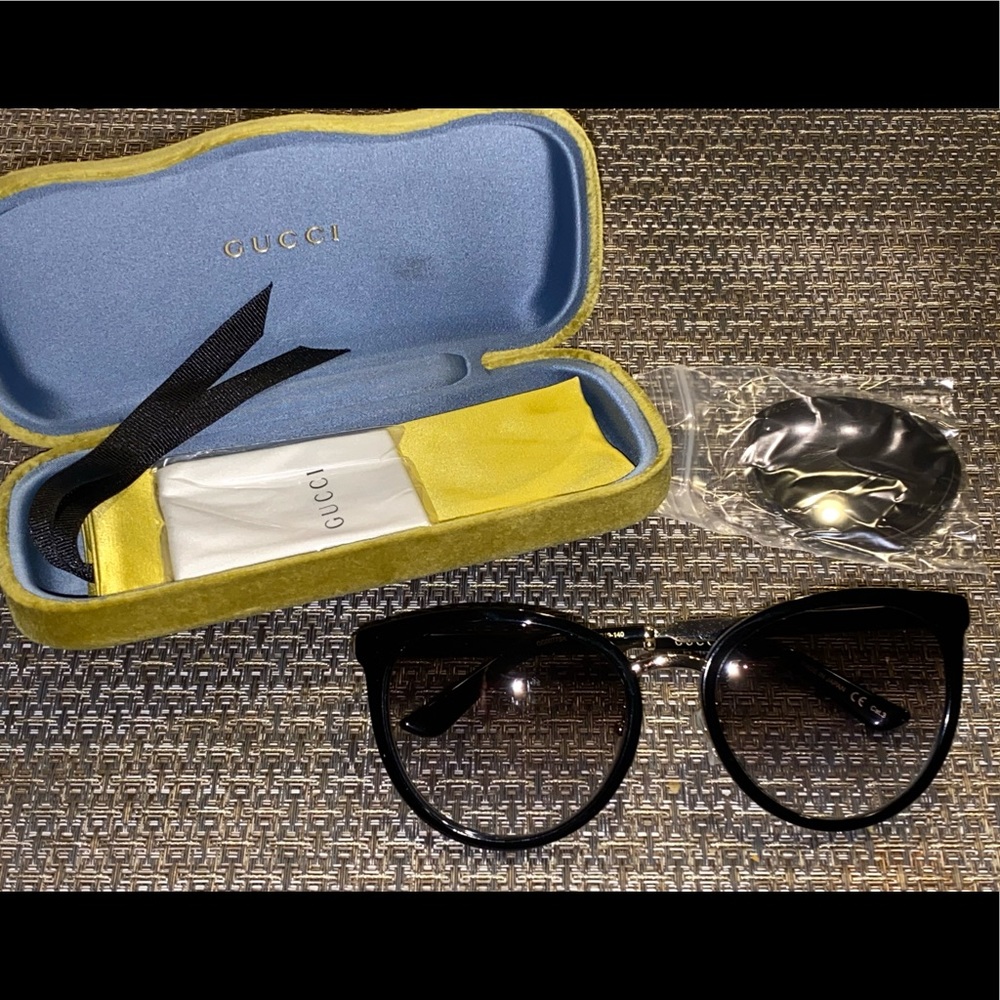 AUTHENTIC Gucci Women’s Sunglasses